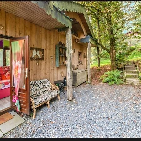 Yourte Mongole Et Cabane Houffalize Zewnętrze zdjęcie