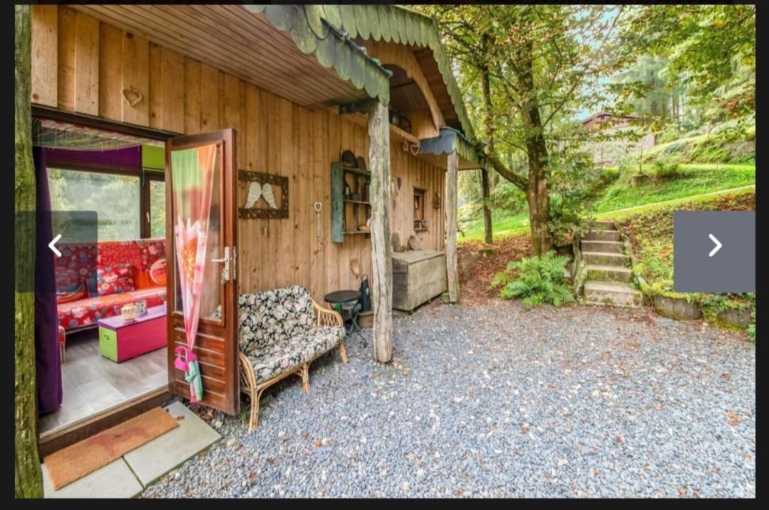 Yourte Mongole Et Cabane Houffalize Zewnętrze zdjęcie